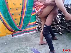 Outdoor Indian housewife sex recorded by local amateur webcam show